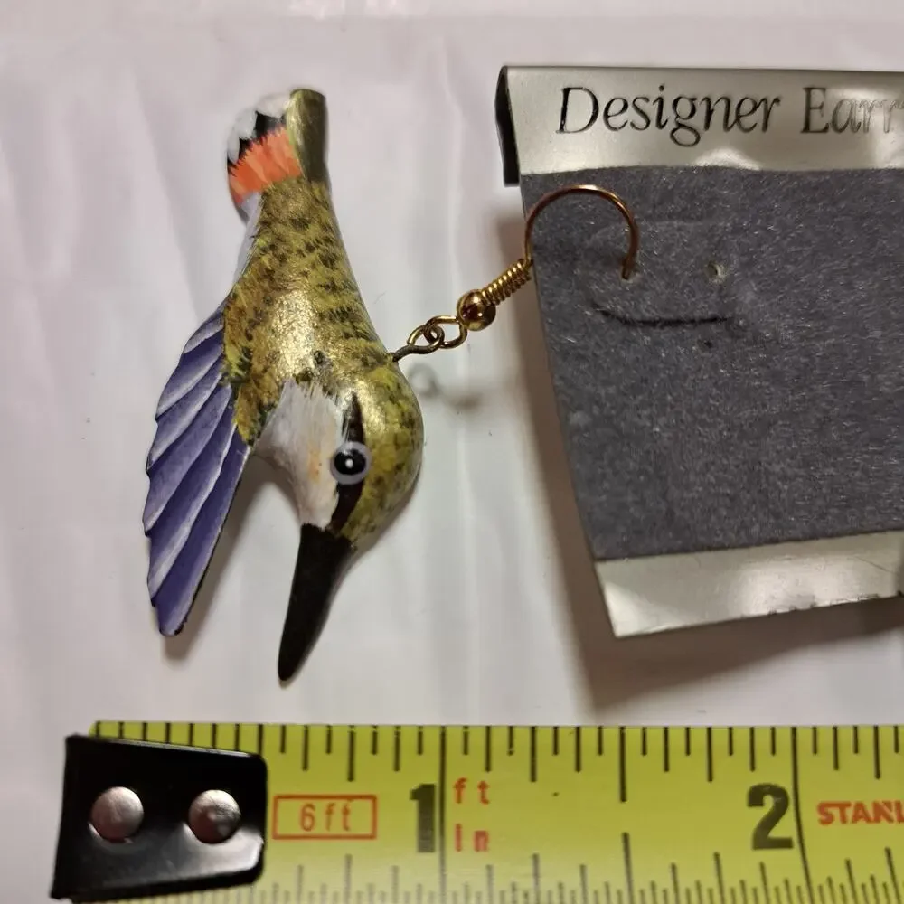 80's Handmade Handpainted Flying Hummingbird Dangle pierced earrings - Picture 8 of 8